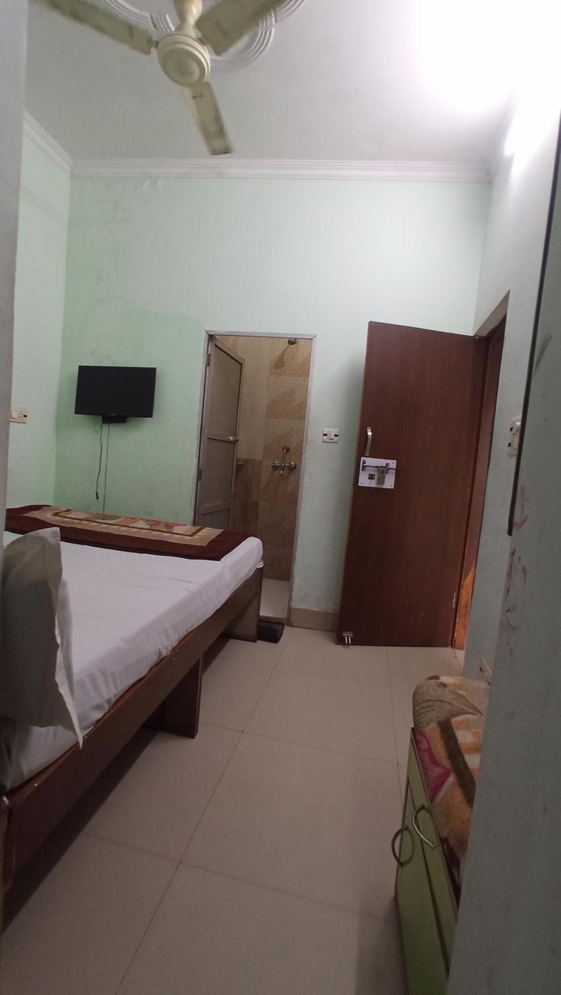 7 Seas Guest house *